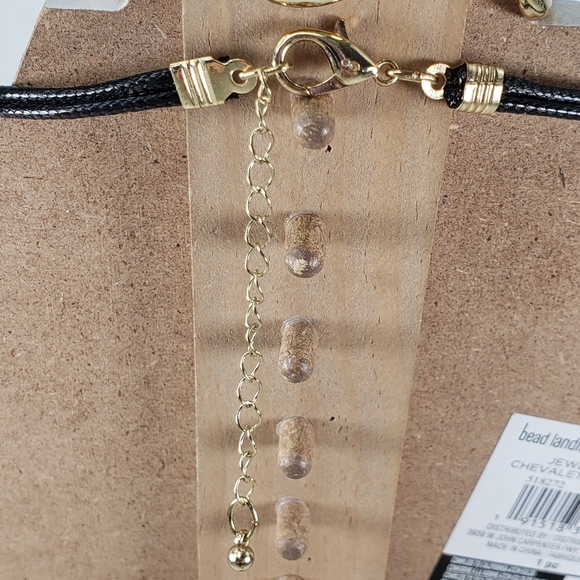 Gold Tone Hammered Style  Necklace & Bracelet 2 Piece Set - Picture 7 of 12